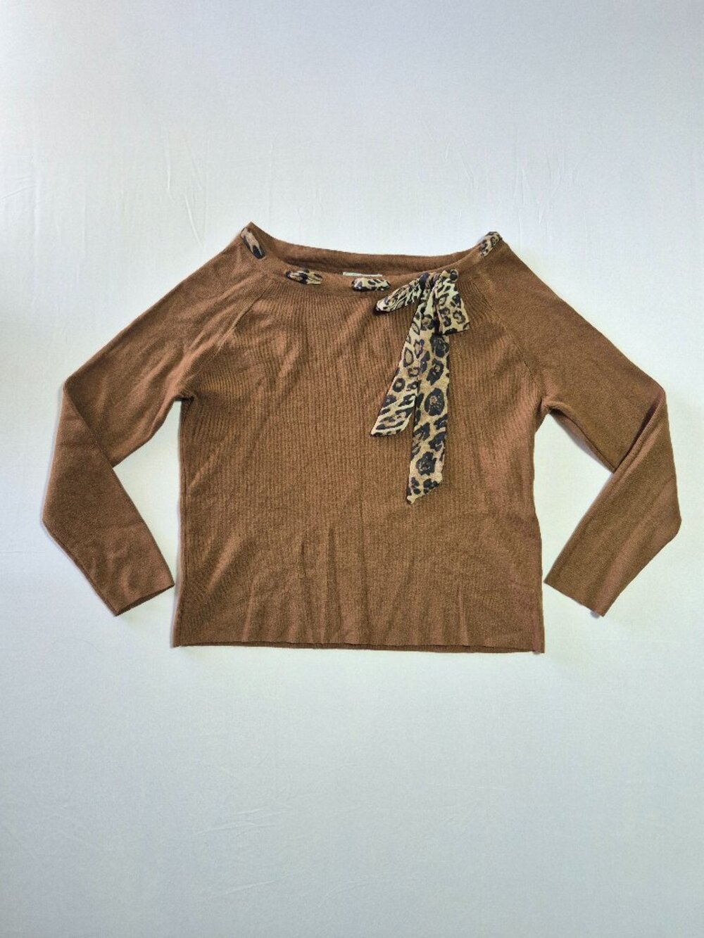 LIV Milano Brown Knit Sweater Womens Size M Leopard Print Bow Accent Boat Neck